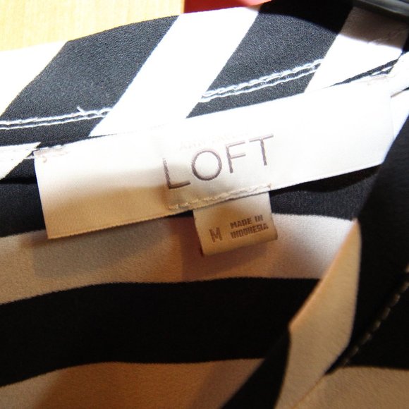 LOFT Petal Sleeve Striped Tee - Picture 4 of 5